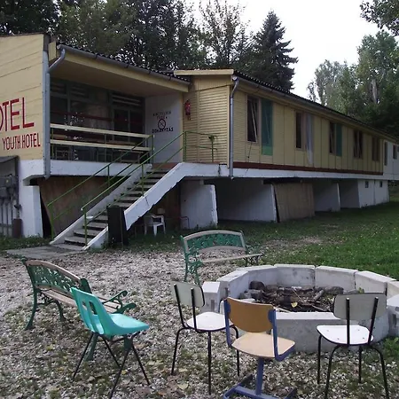 Youth Hostel *